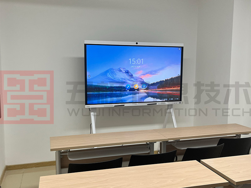 重庆医科大学安装华为智能会议平板